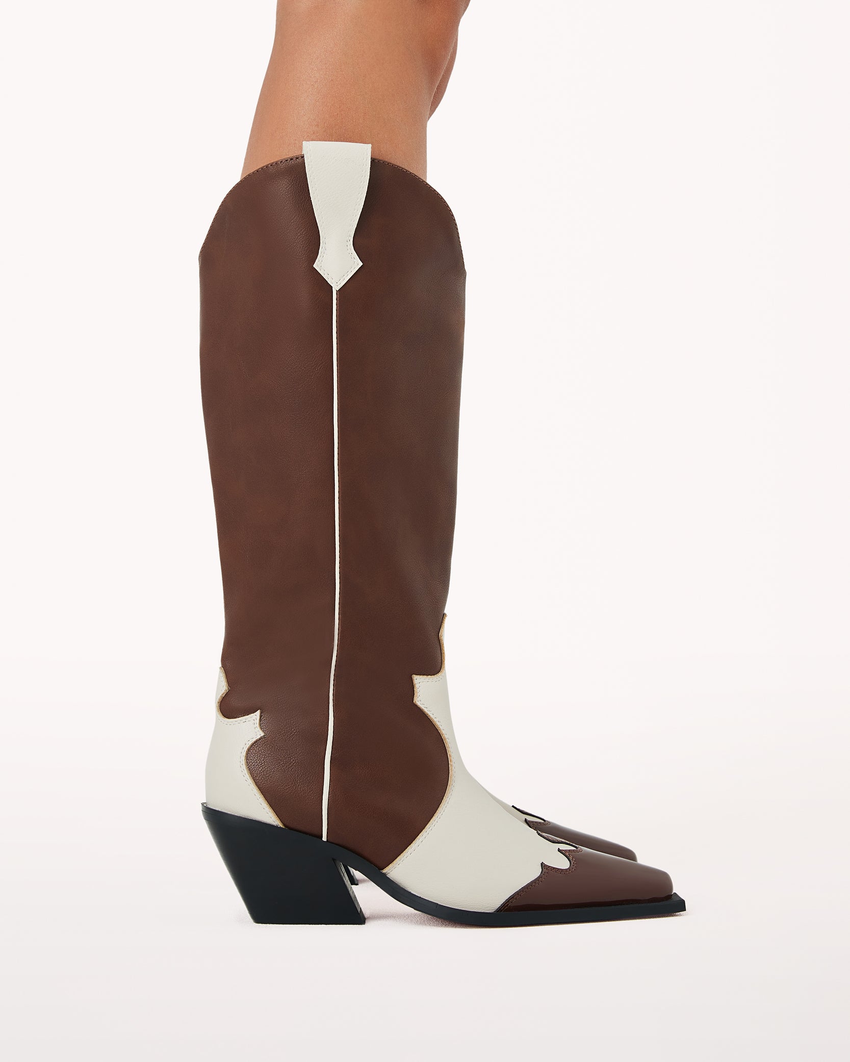 Etta Boot