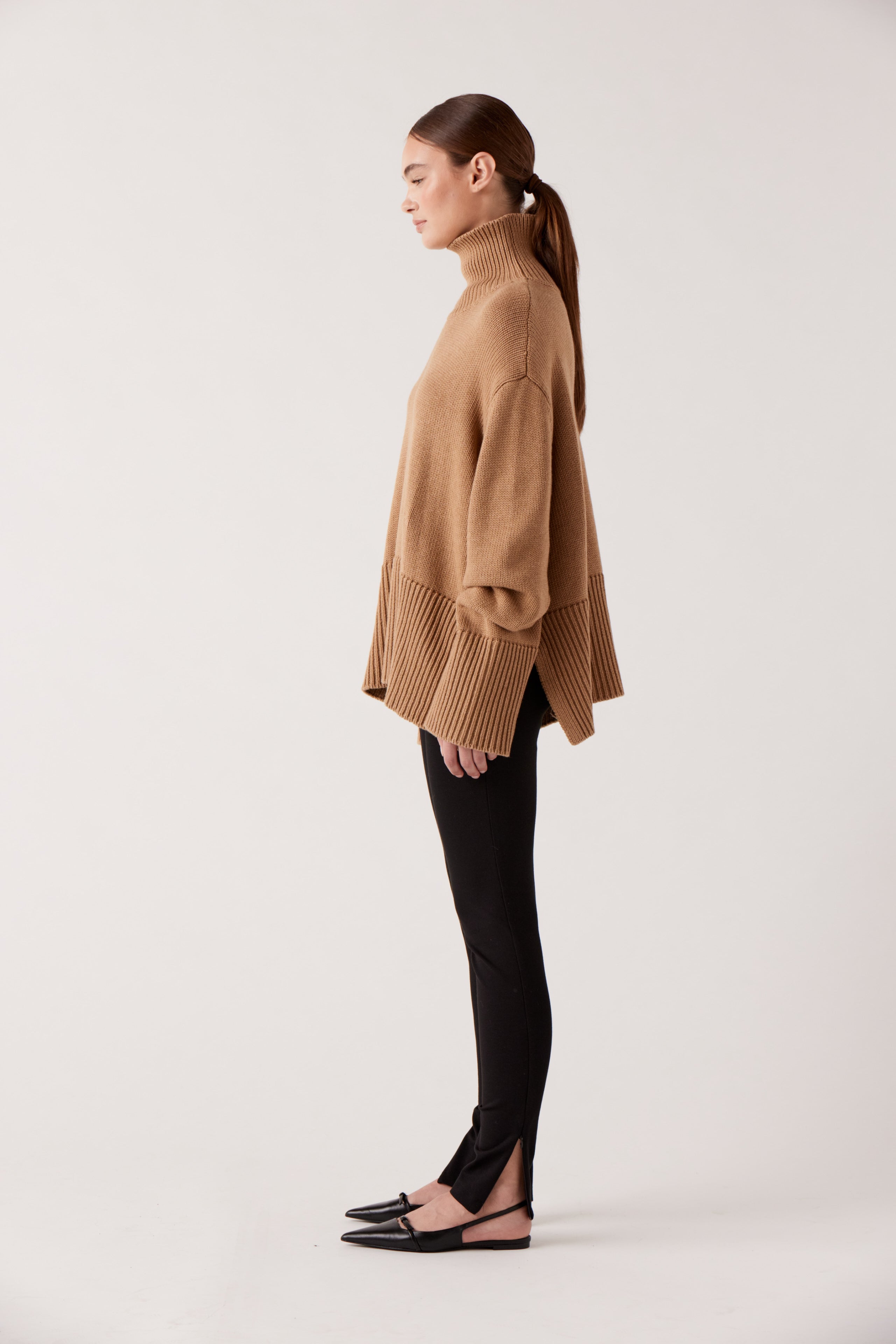 Della Turtleneck Pullover
