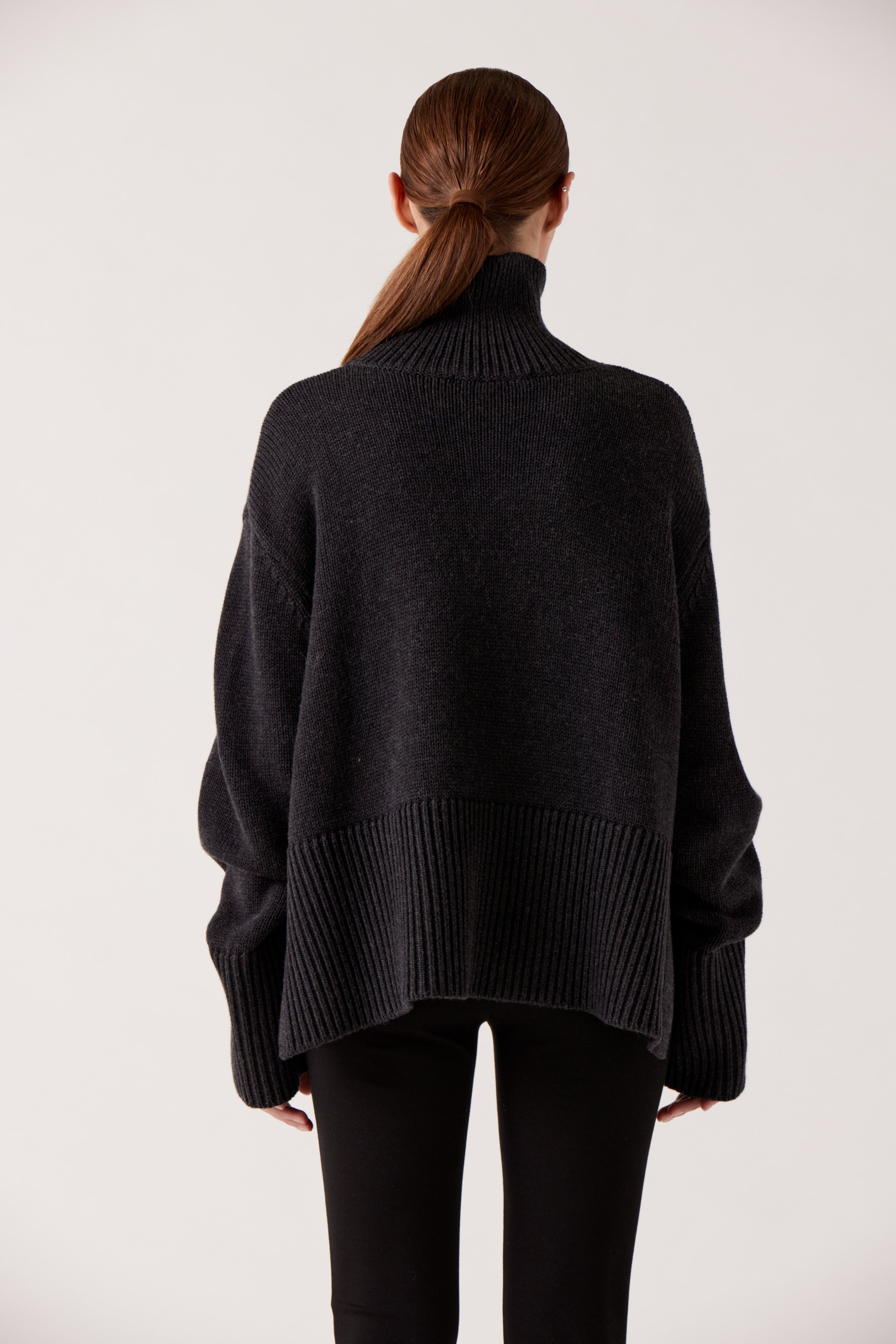 Della Turtleneck Pullover
