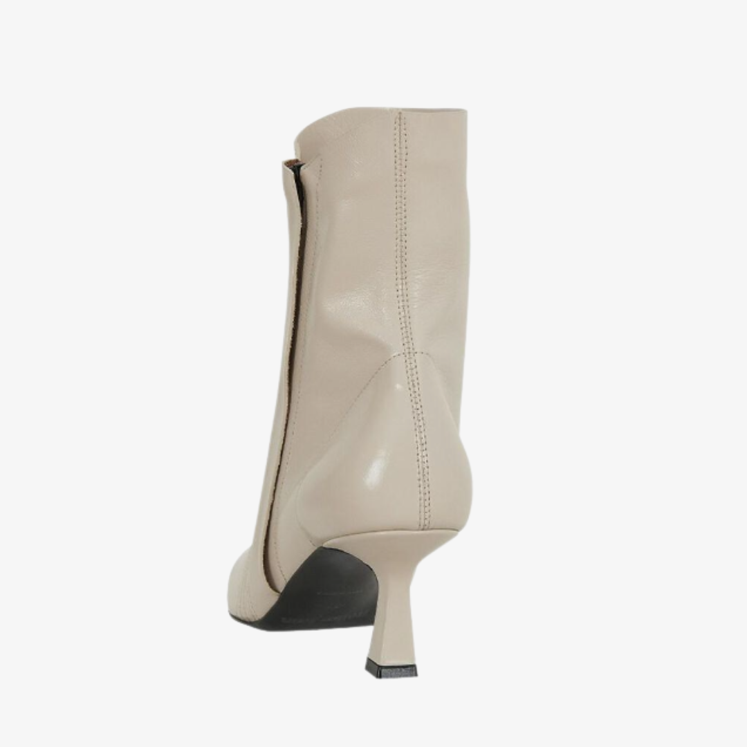 Single Layer Ankle Boots- Cream