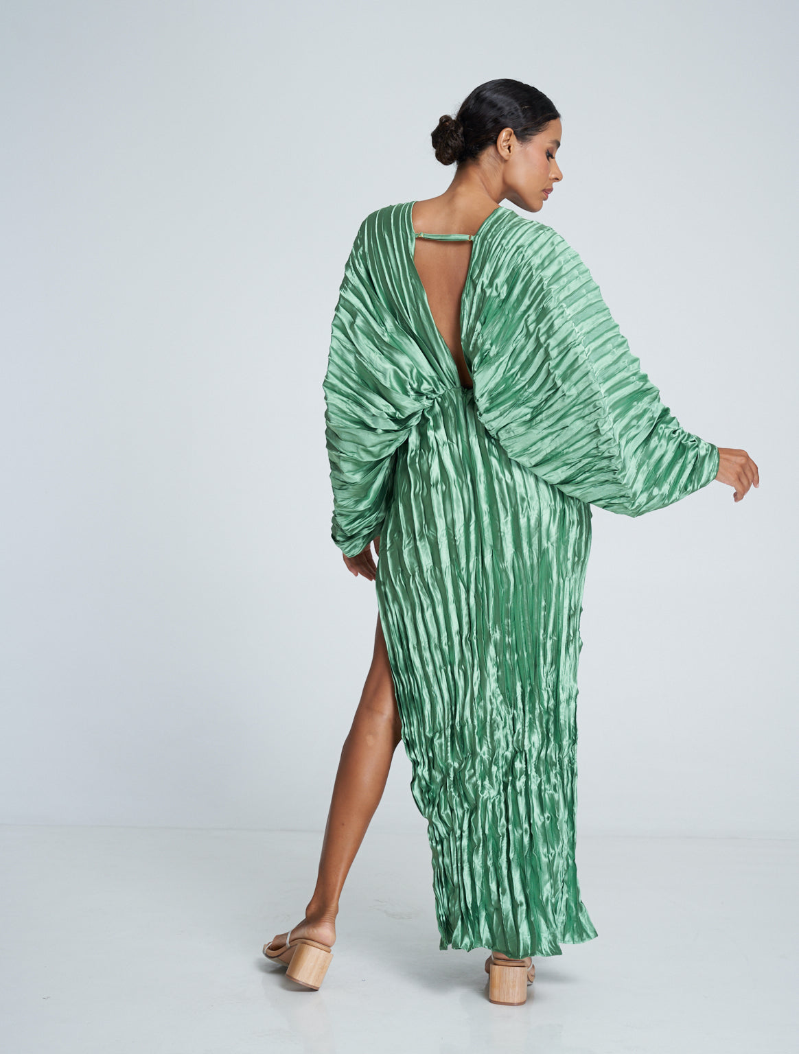 De Luxe Gown