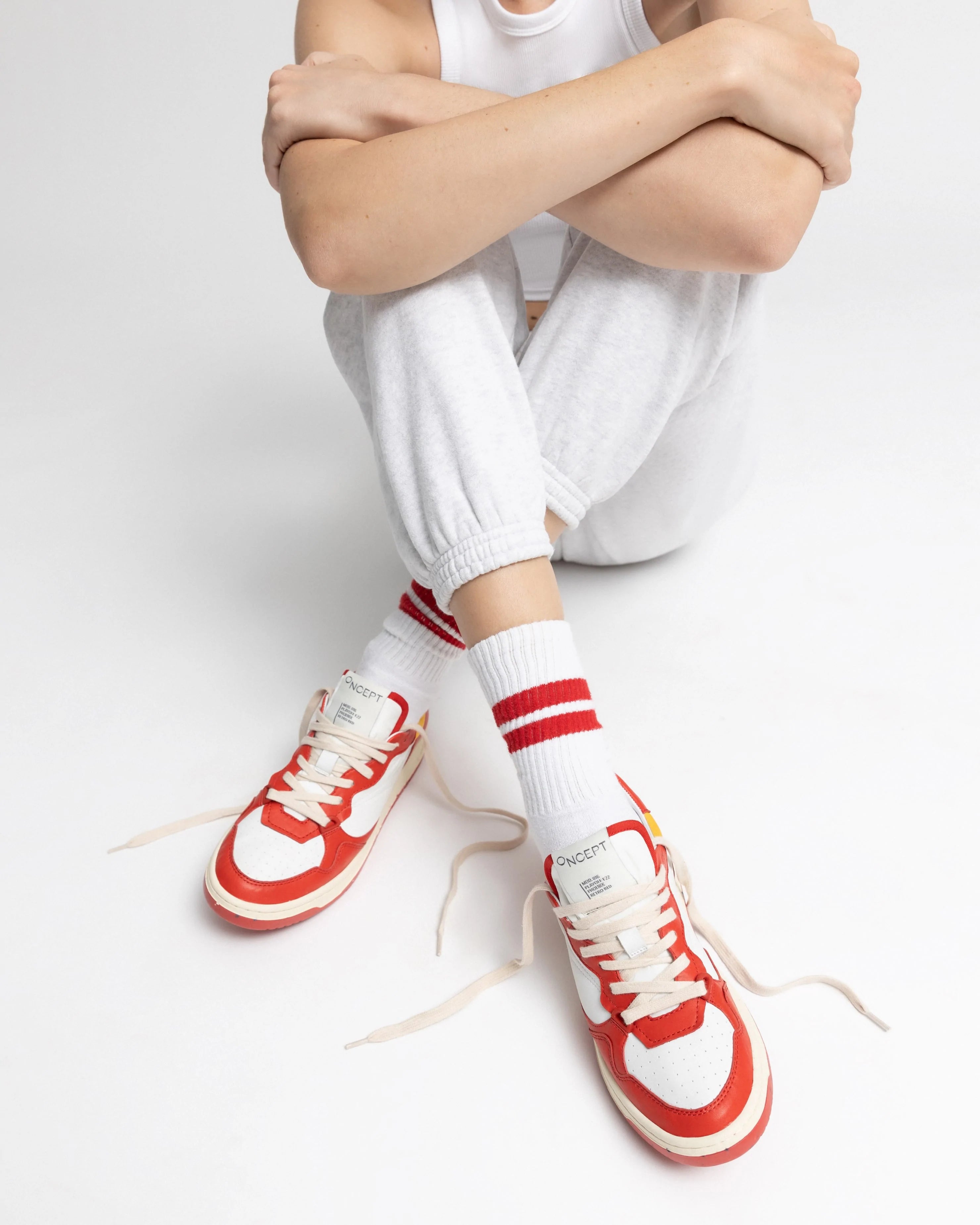Phoenix Sneaker
